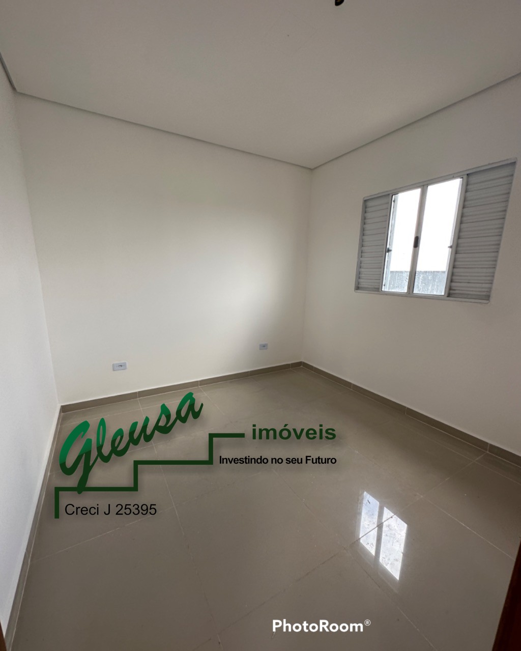 Apartamento à venda com 2 quartos, 33m² - Foto 14