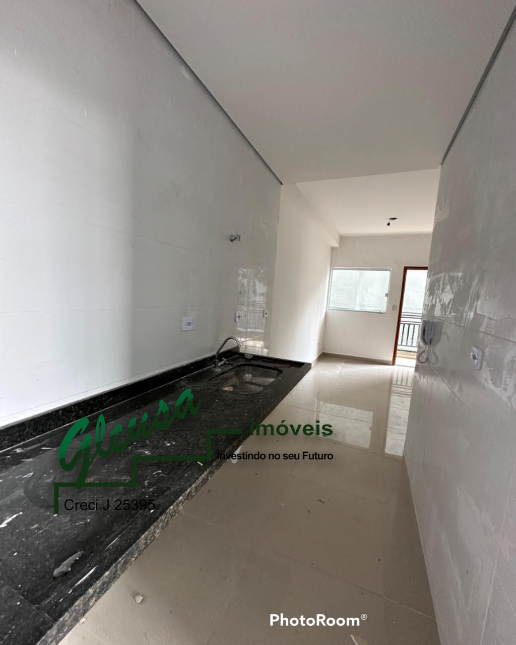 Apartamento à venda com 2 quartos, 33m² - Foto 4