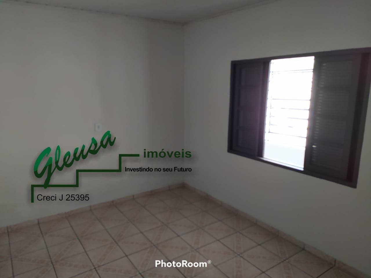 Casa à venda com 2 quartos, 250m² - Foto 19