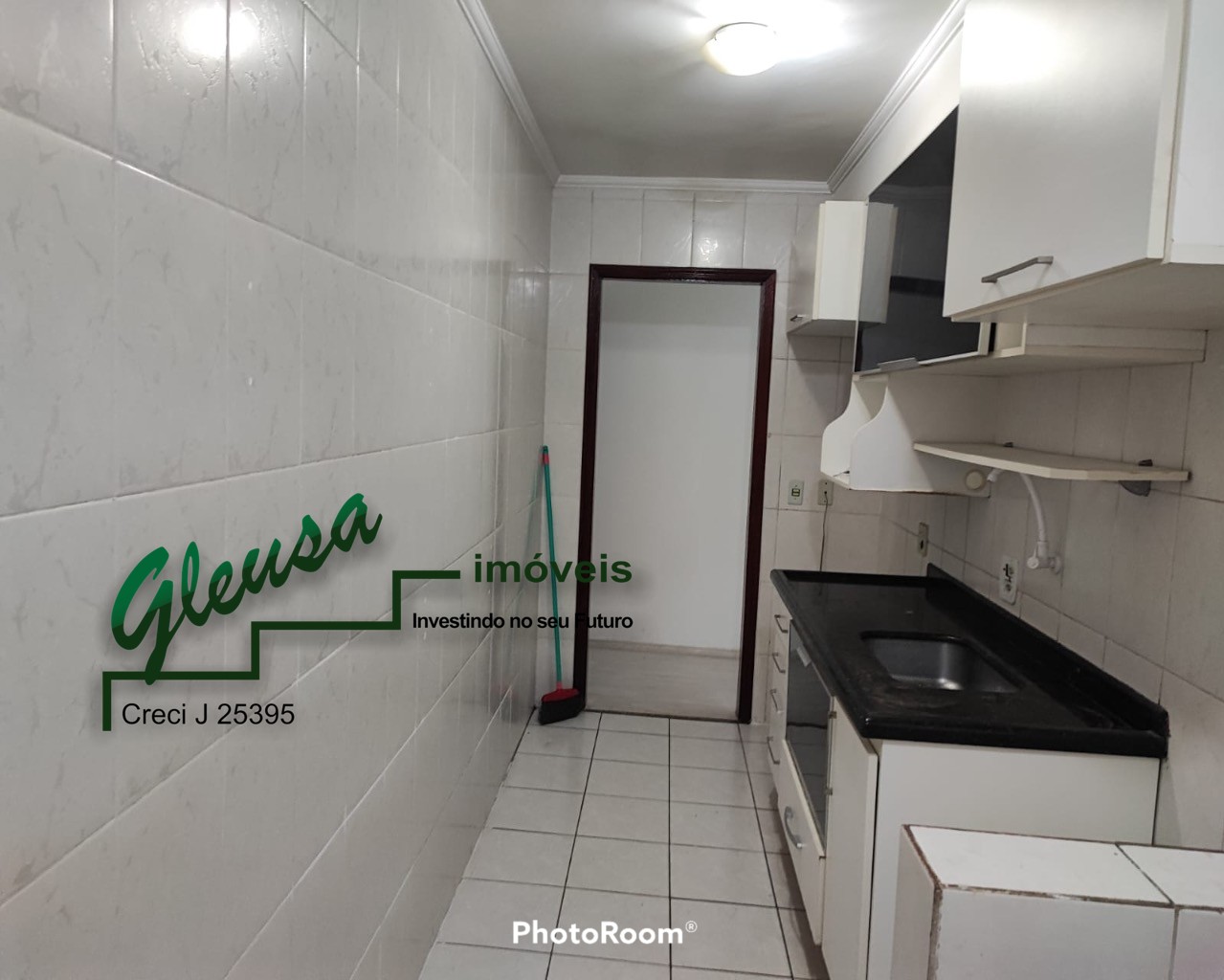 Apartamento à venda com 2 quartos, 48m² - Foto 4