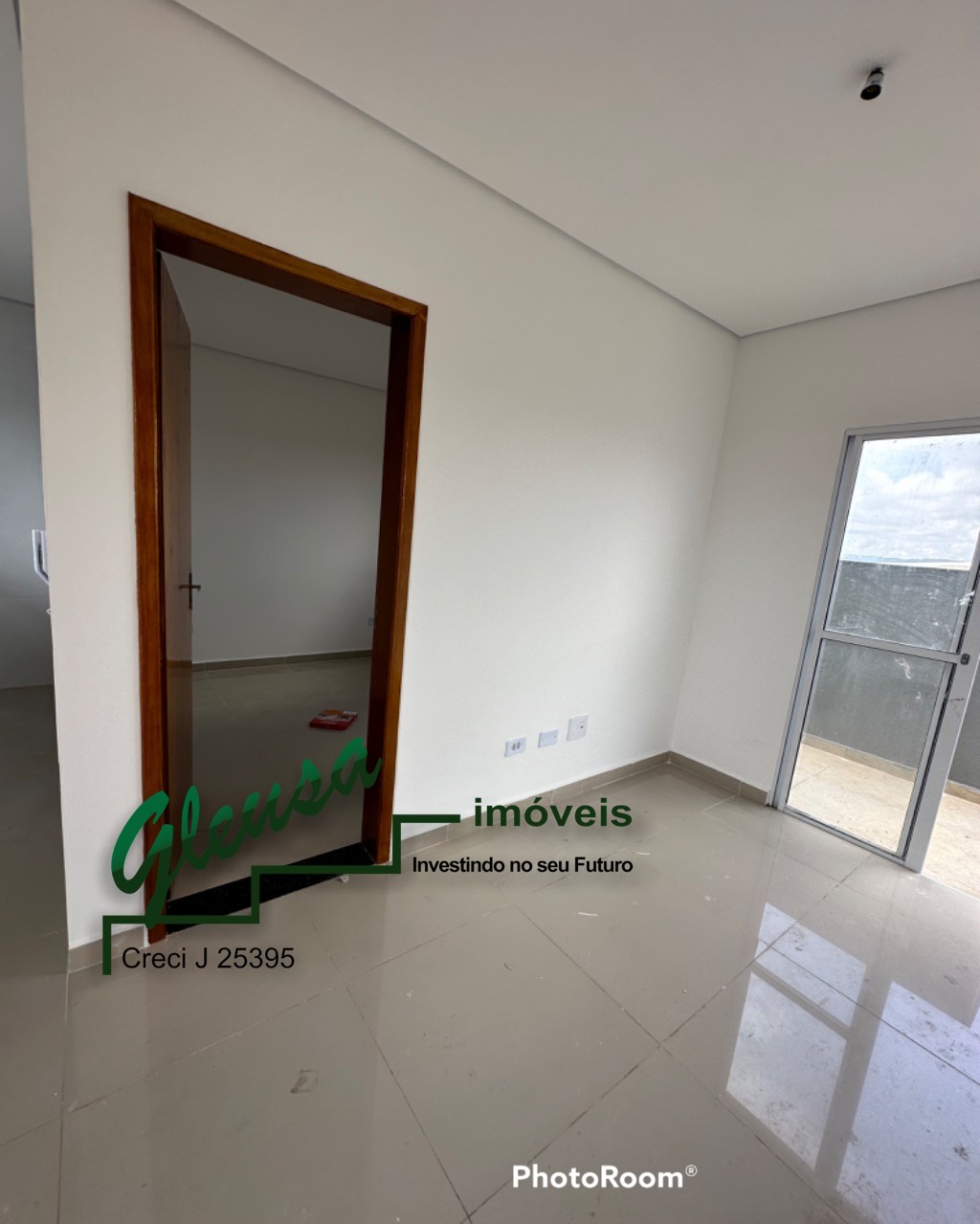 Apartamento à venda com 2 quartos, 33m² - Foto 12