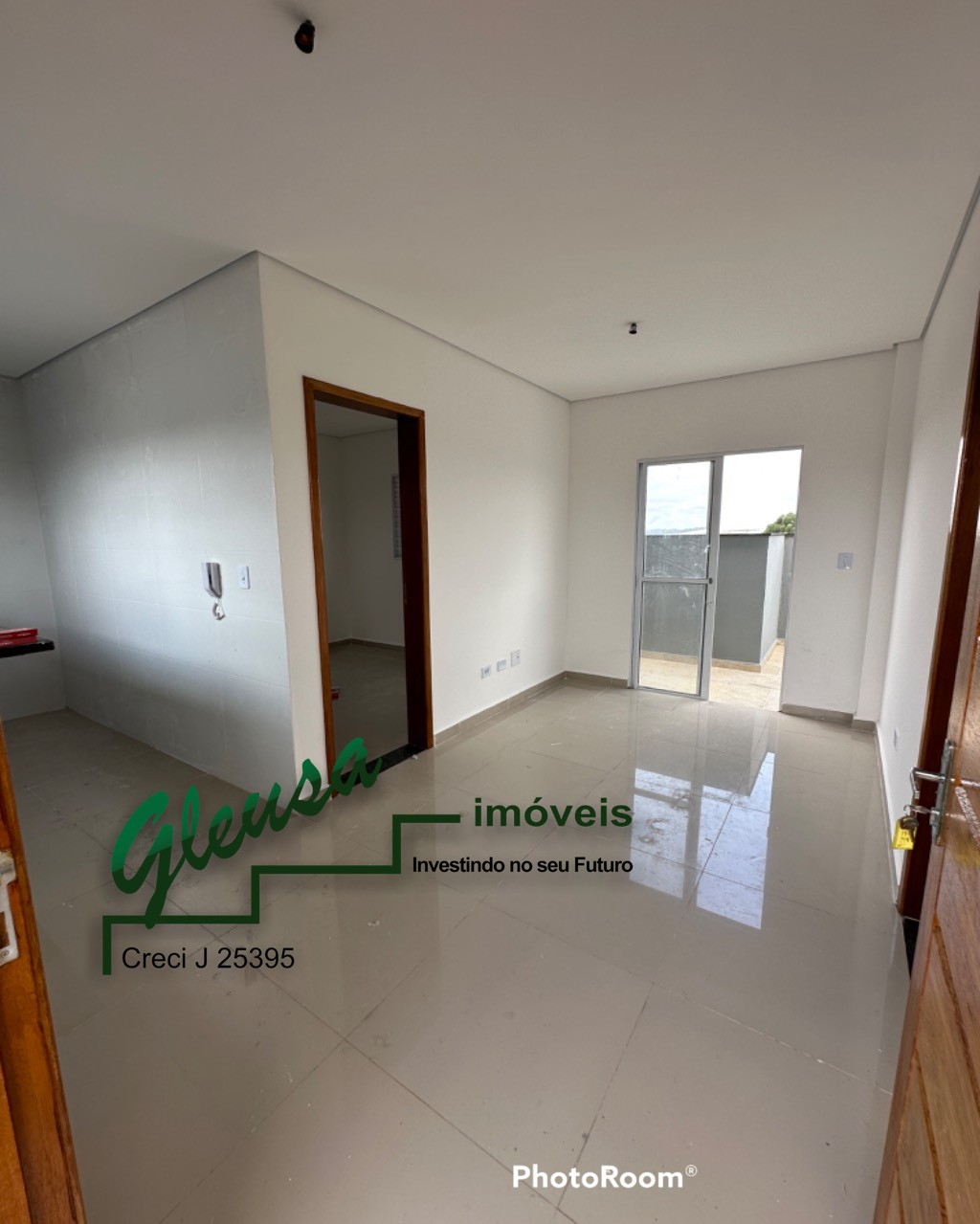 Apartamento à venda com 2 quartos, 33m² - Foto 11