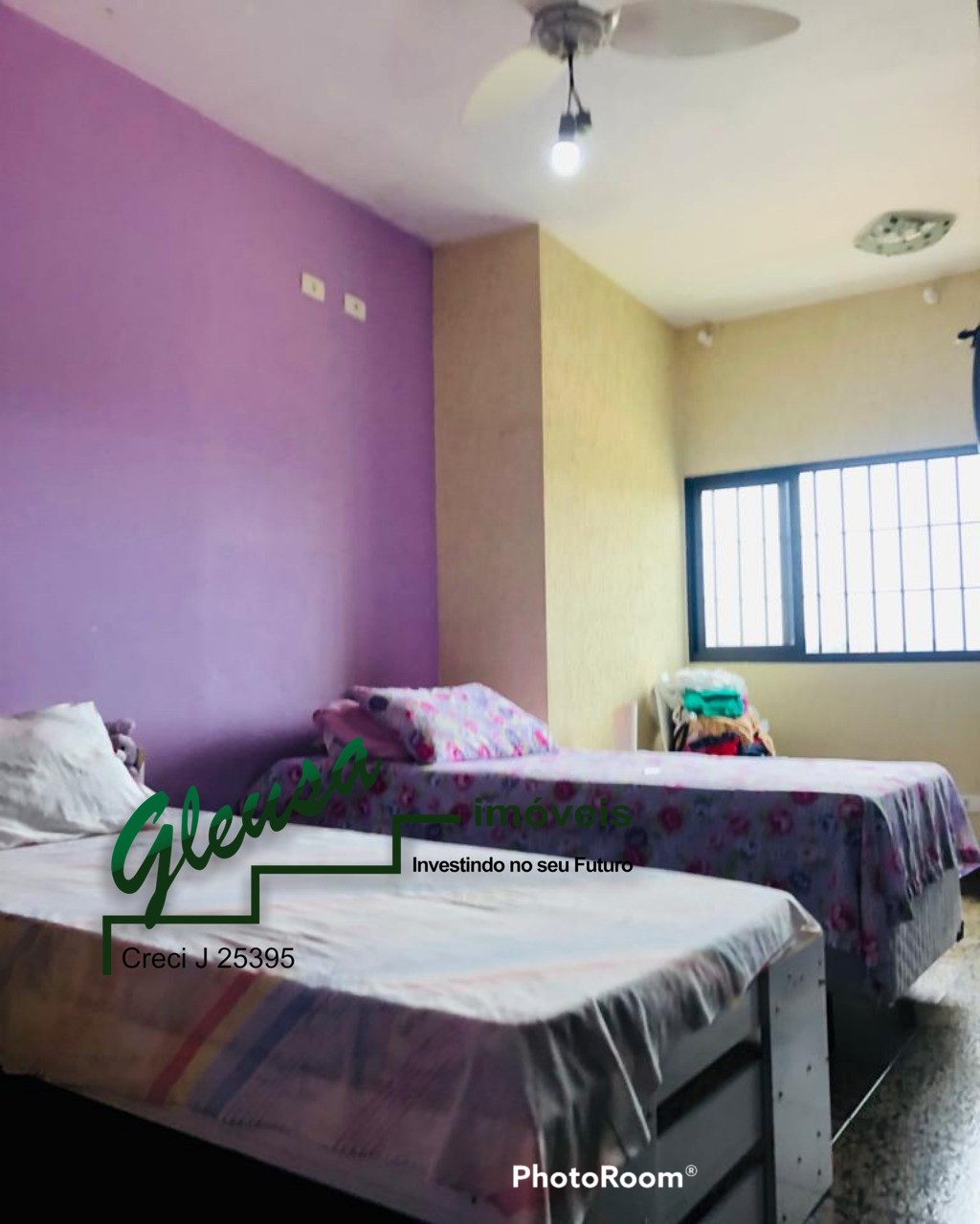 Casa à venda com 3 quartos, 90m² - Foto 11