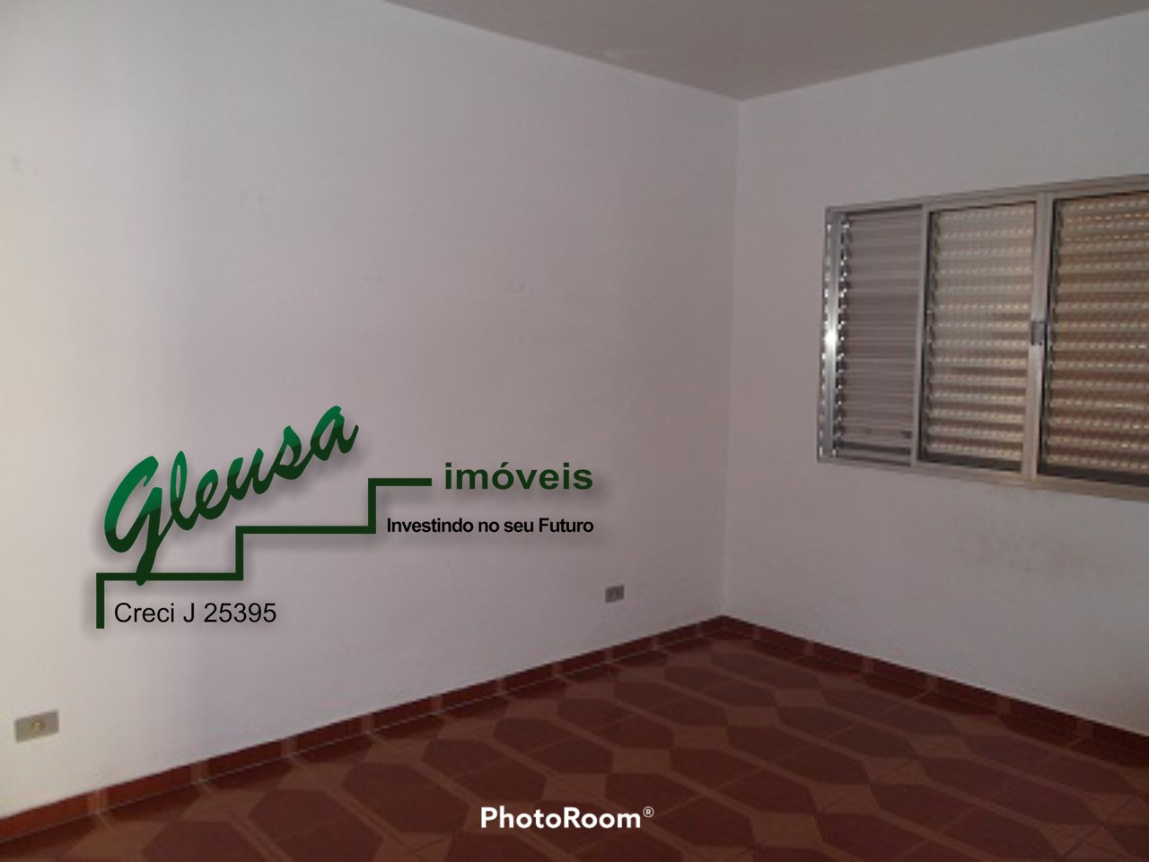 Casa à venda com 3 quartos, 100m² - Foto 5