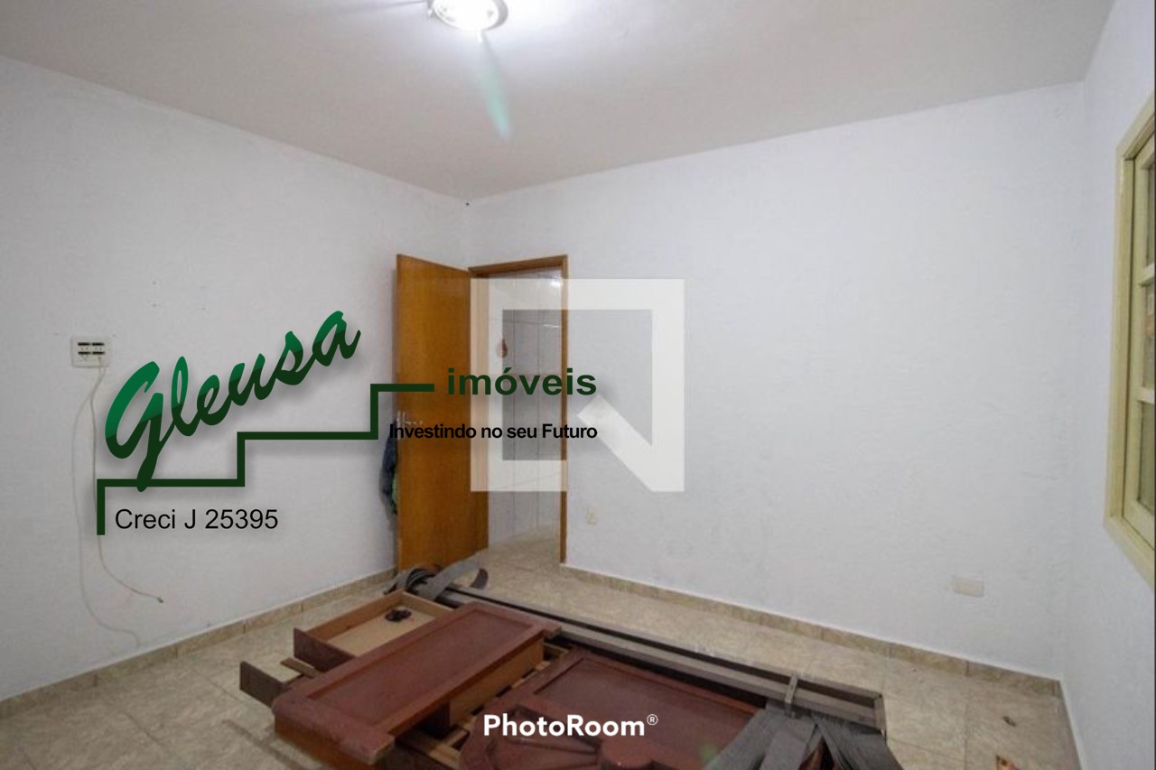 Casa à venda com 2 quartos, 180m² - Foto 12