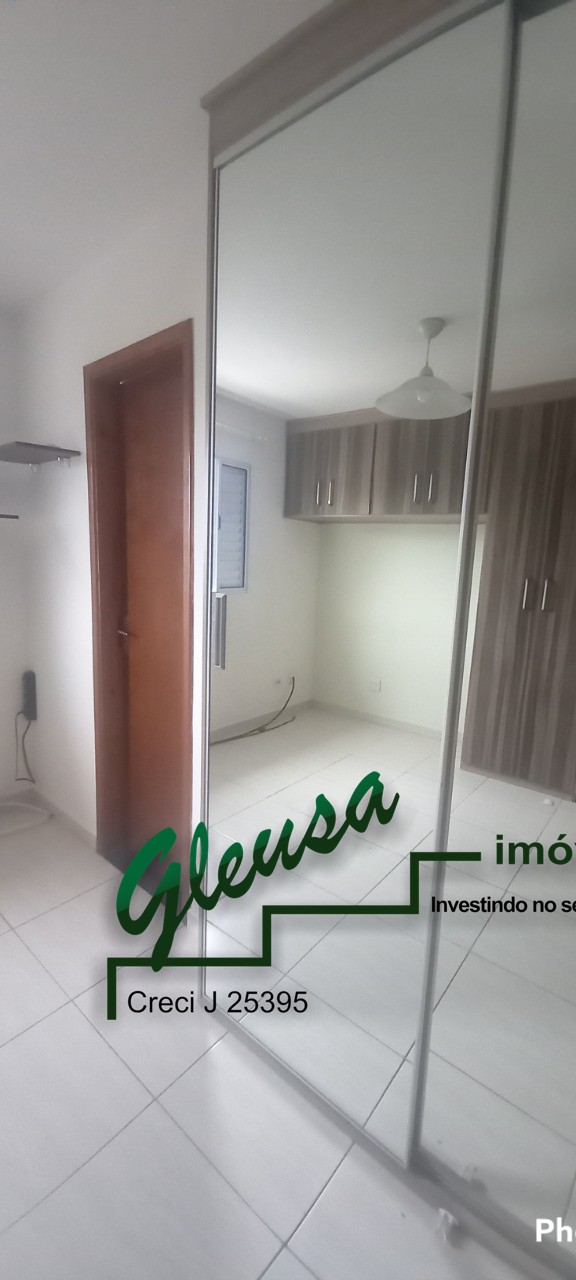 Casa à venda com 2 quartos, 70m² - Foto 20