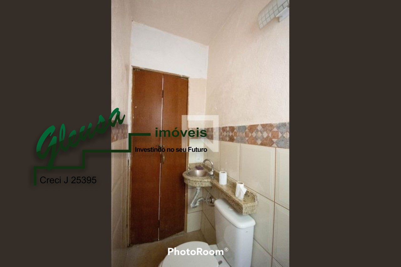 Casa à venda com 2 quartos, 180m² - Foto 17