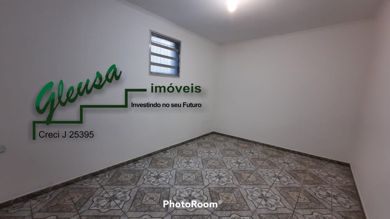 Casa para alugar com 2 quartos, 40m² - Foto 14