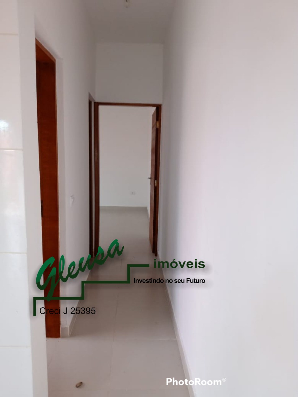 Casa à venda com 2 quartos, 67m² - Foto 14