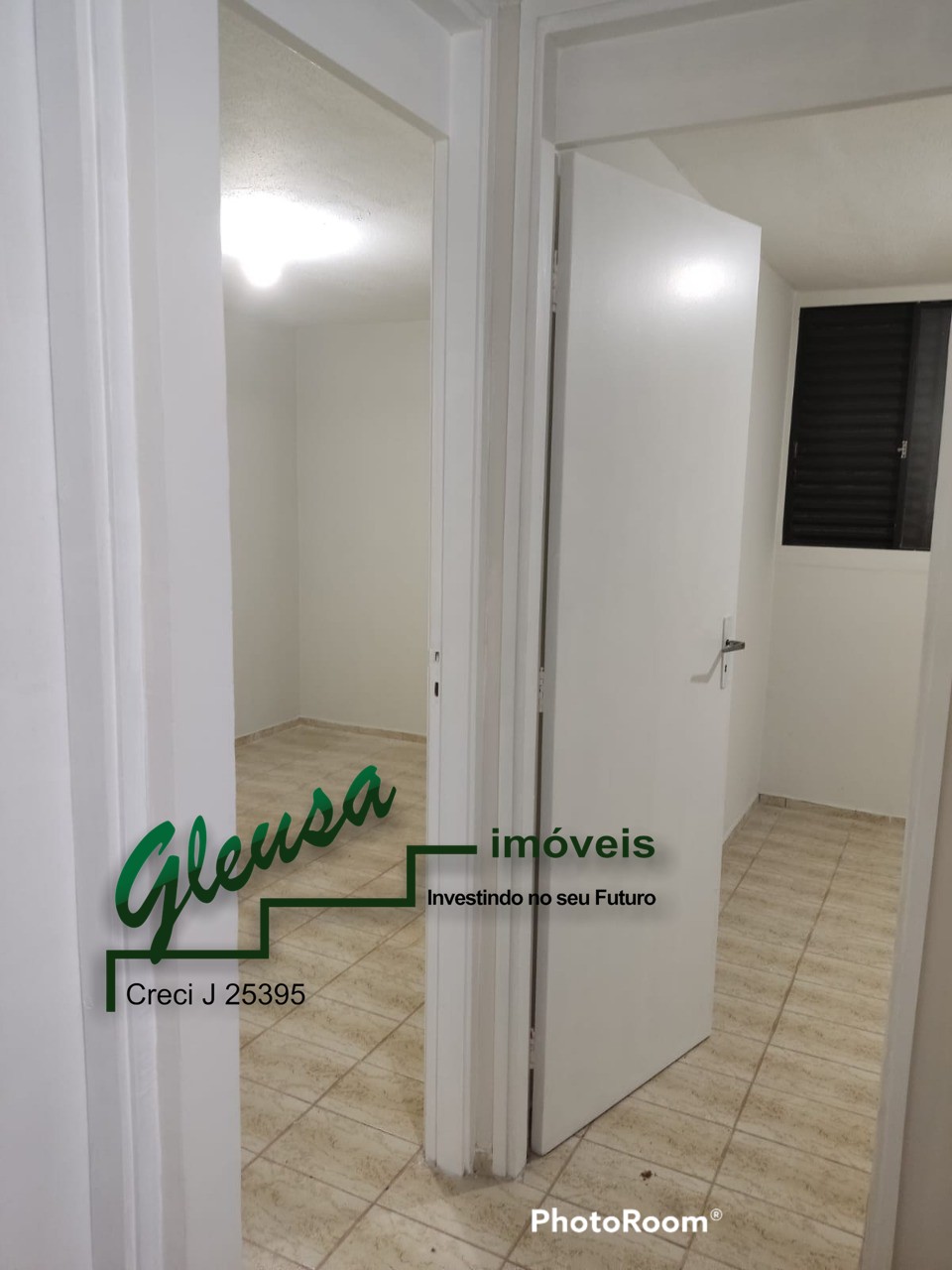 Apartamento à venda com 3 quartos, 50m² - Foto 15