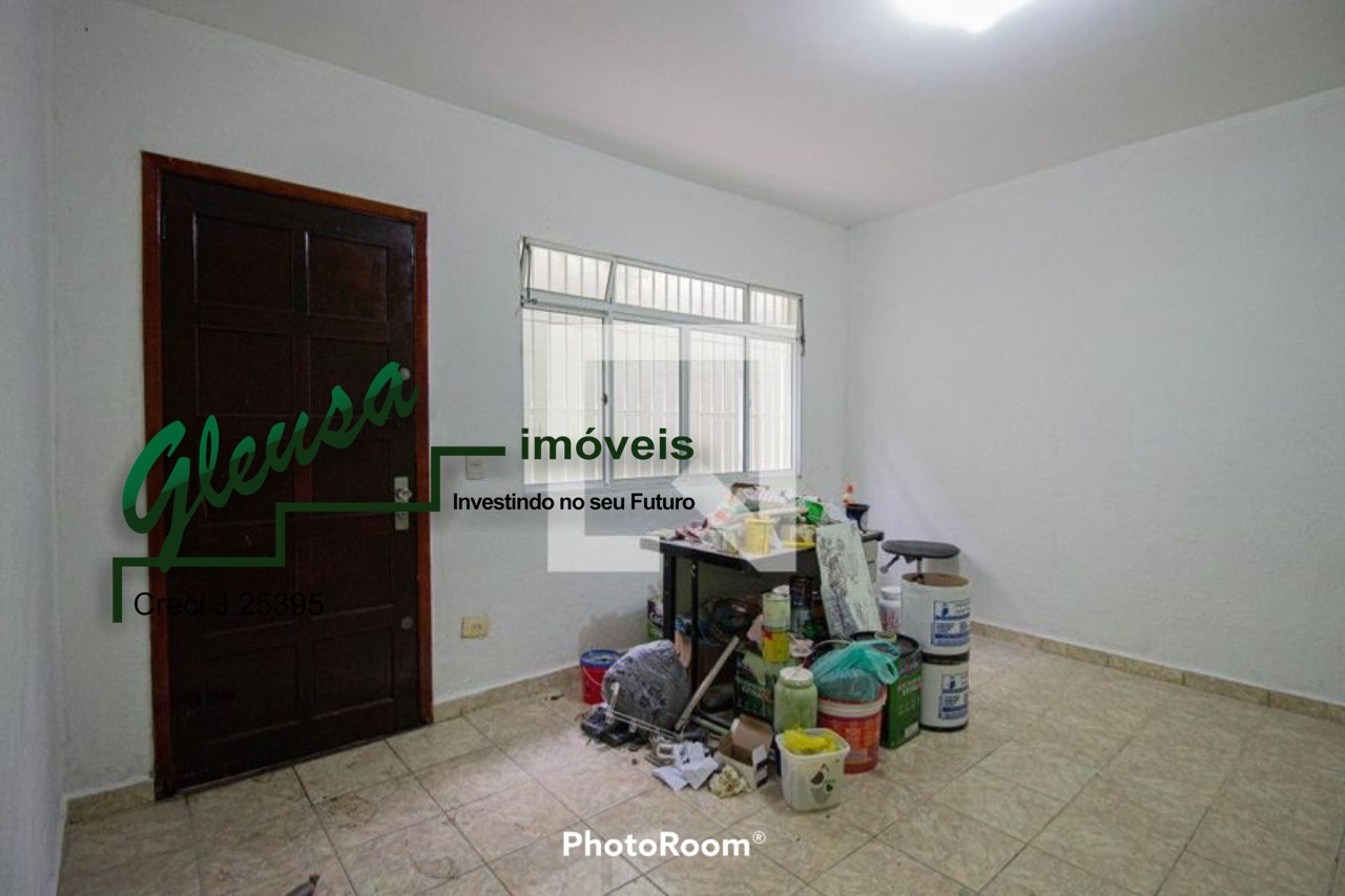 Casa à venda com 2 quartos, 180m² - Foto 4