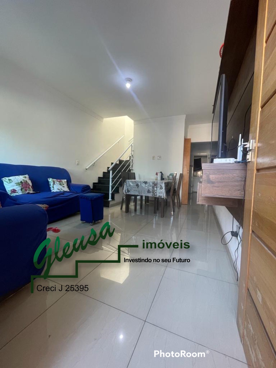 Casa à venda com 2 quartos, 63m² - Foto 5