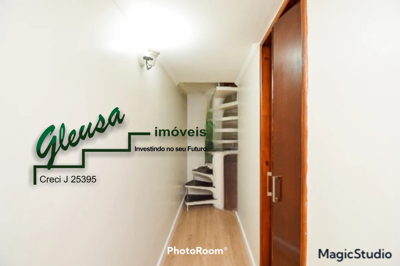 Casa à venda com 4 quartos, 200m² - Foto 15