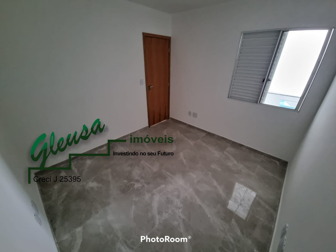 Apartamento à venda com 2 quartos, 40m² - Foto 11