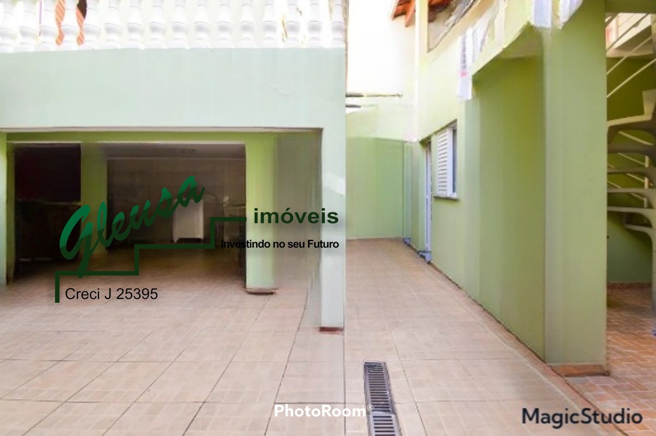 Casa à venda com 4 quartos, 200m² - Foto 38