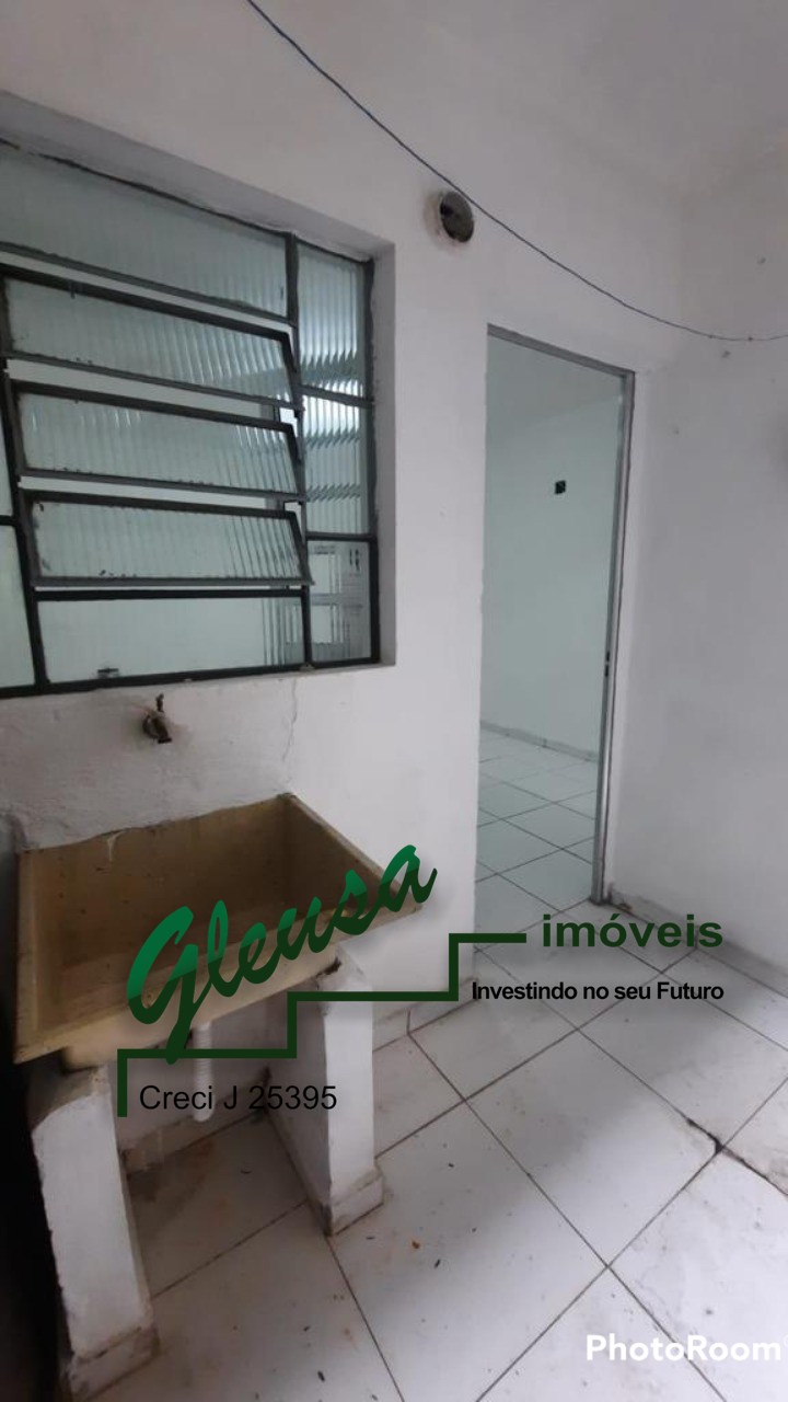 Casa para alugar com 1 quarto, 35m² - Foto 10