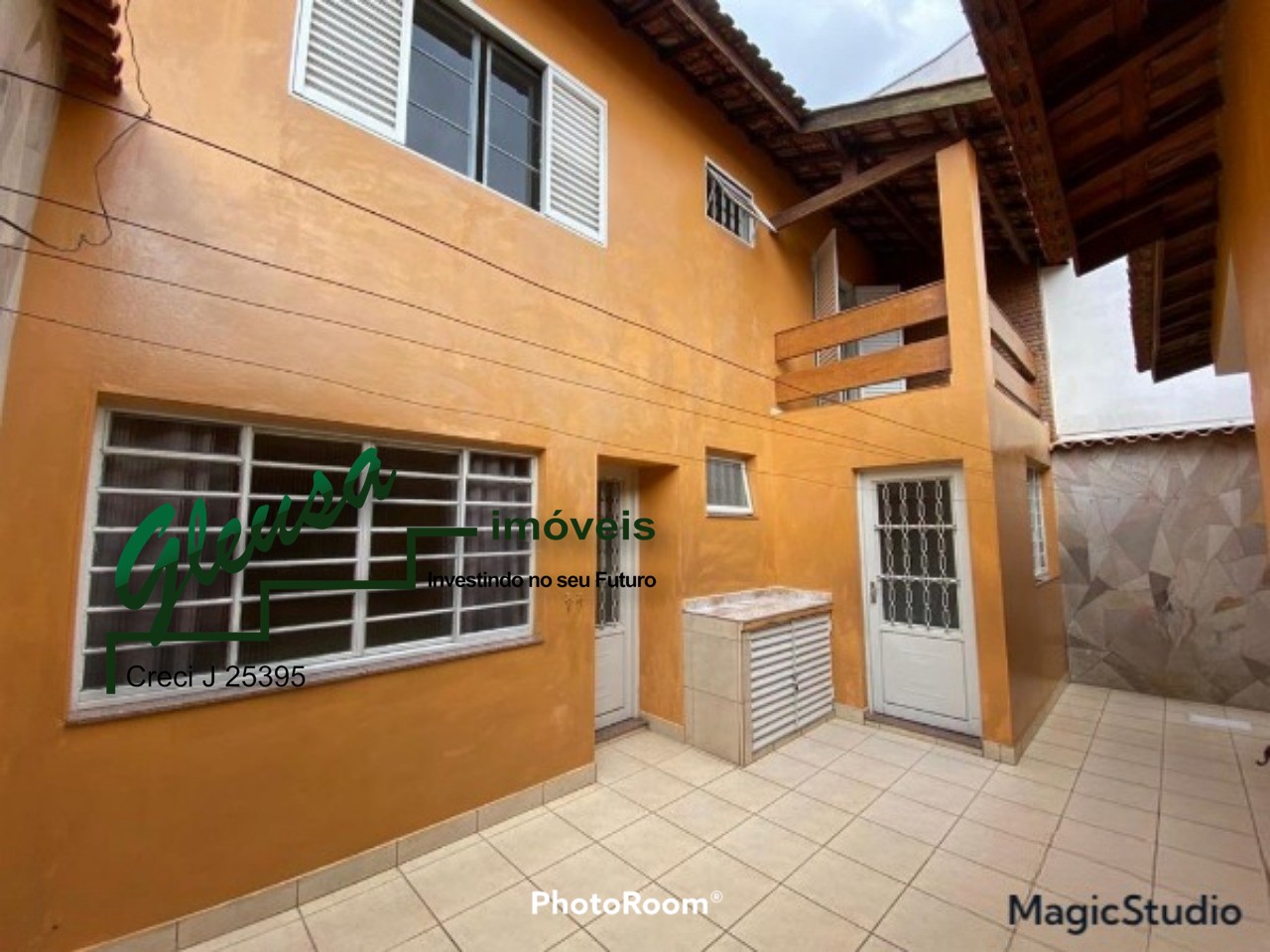 Casa à venda com 4 quartos, 220m² - Foto 15