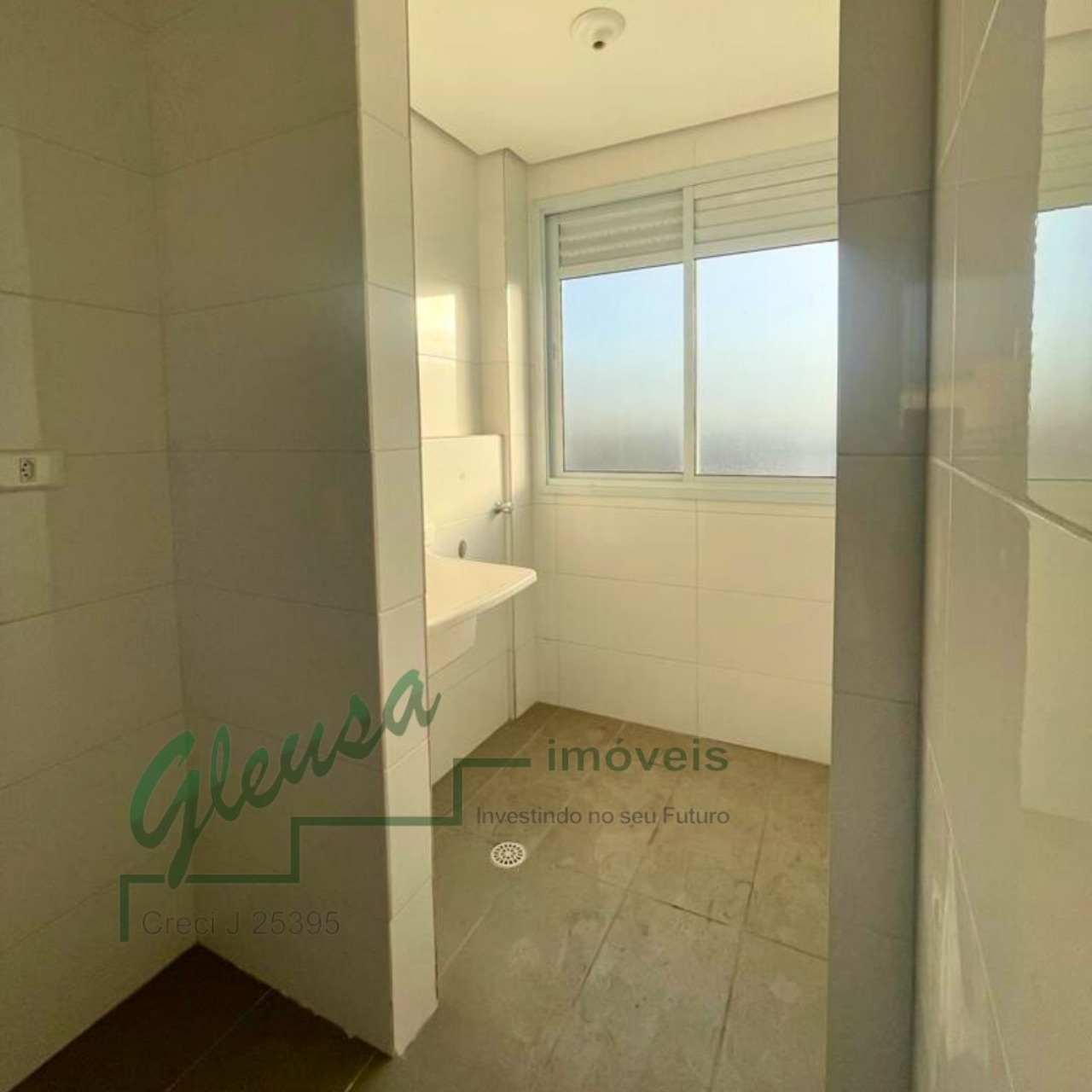 Apartamento à venda com 2 quartos, 44m² - Foto 11