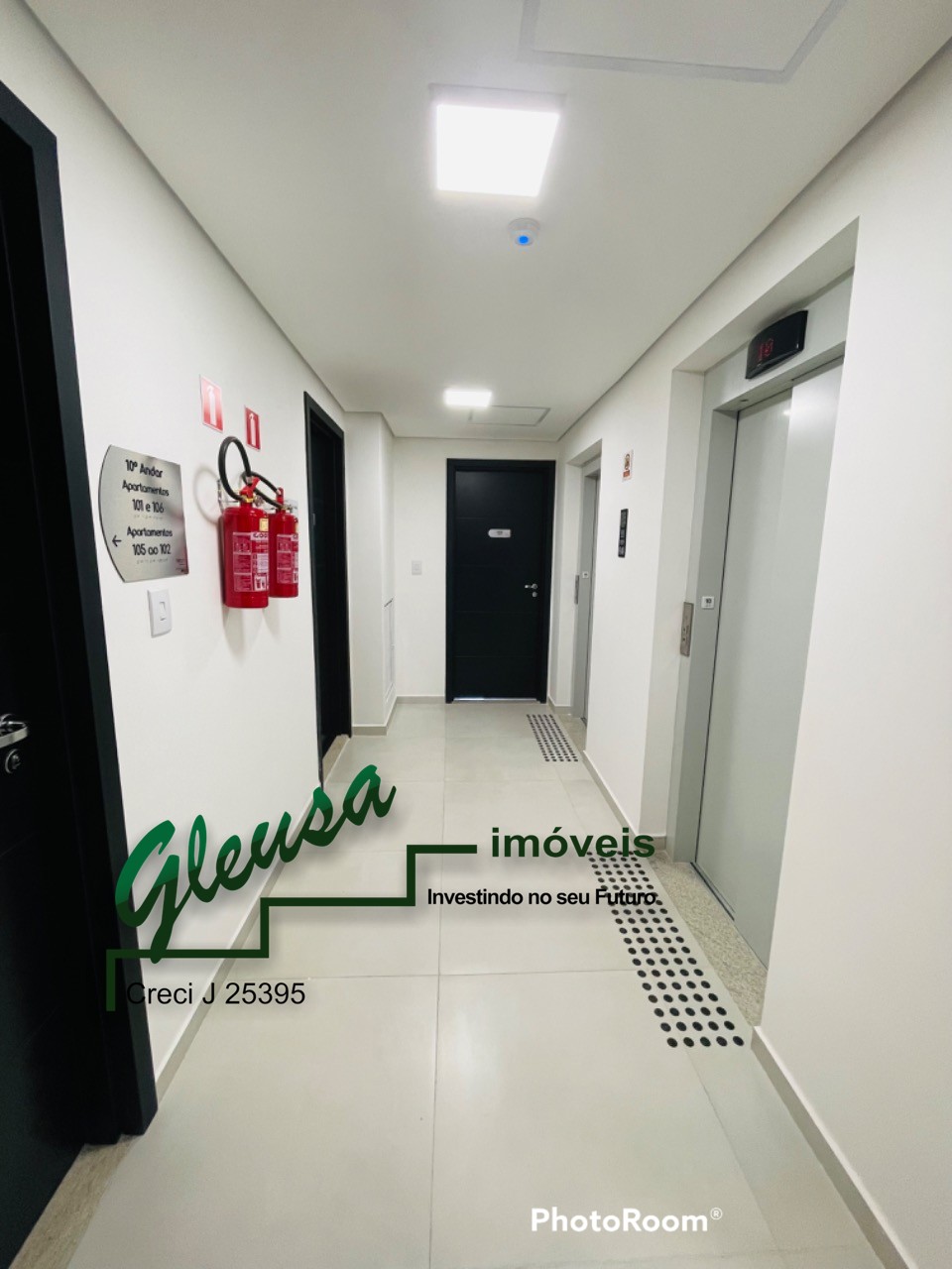 Apartamento à venda com 2 quartos, 41m² - Foto 29