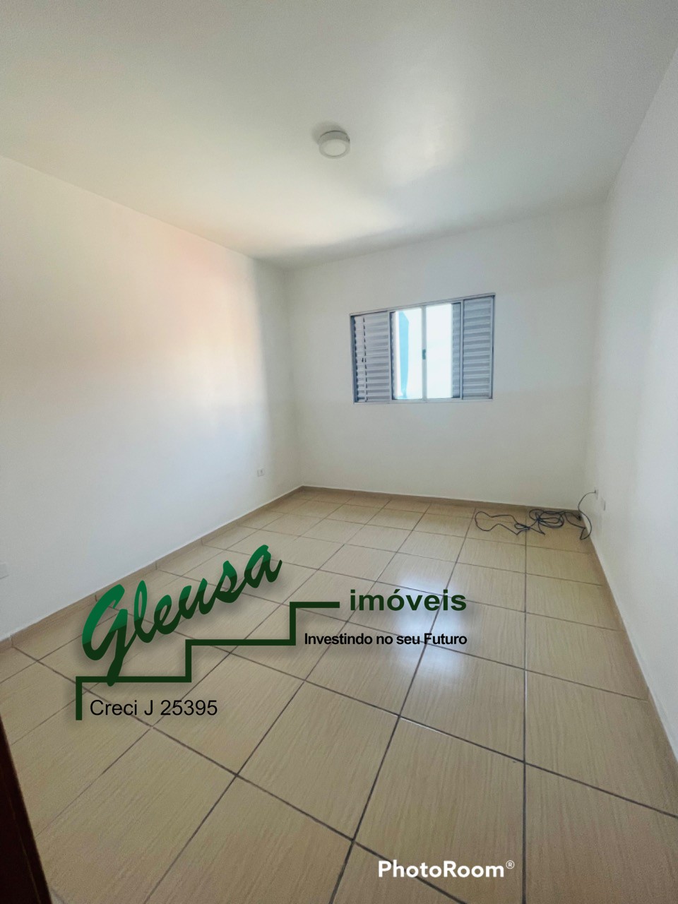 Casa à venda com 2 quartos, 69m² - Foto 16