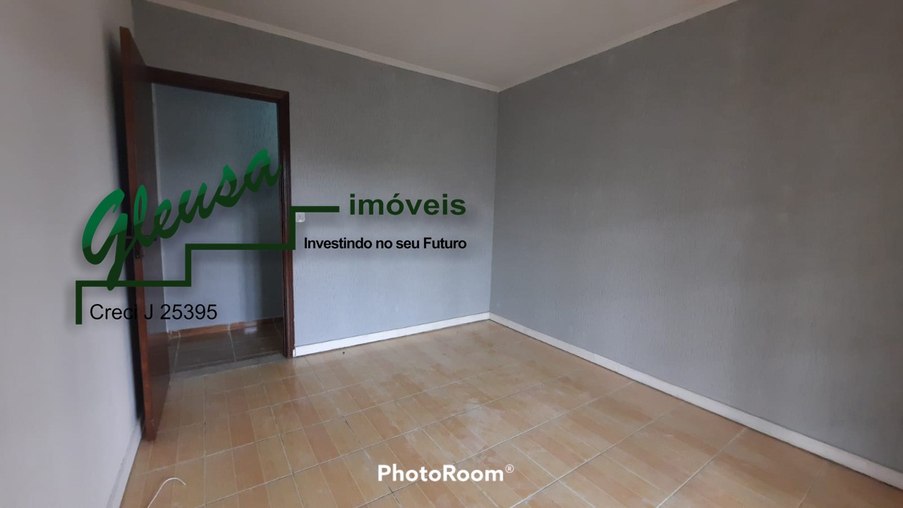 Casa para alugar com 3 quartos, 90m² - Foto 12