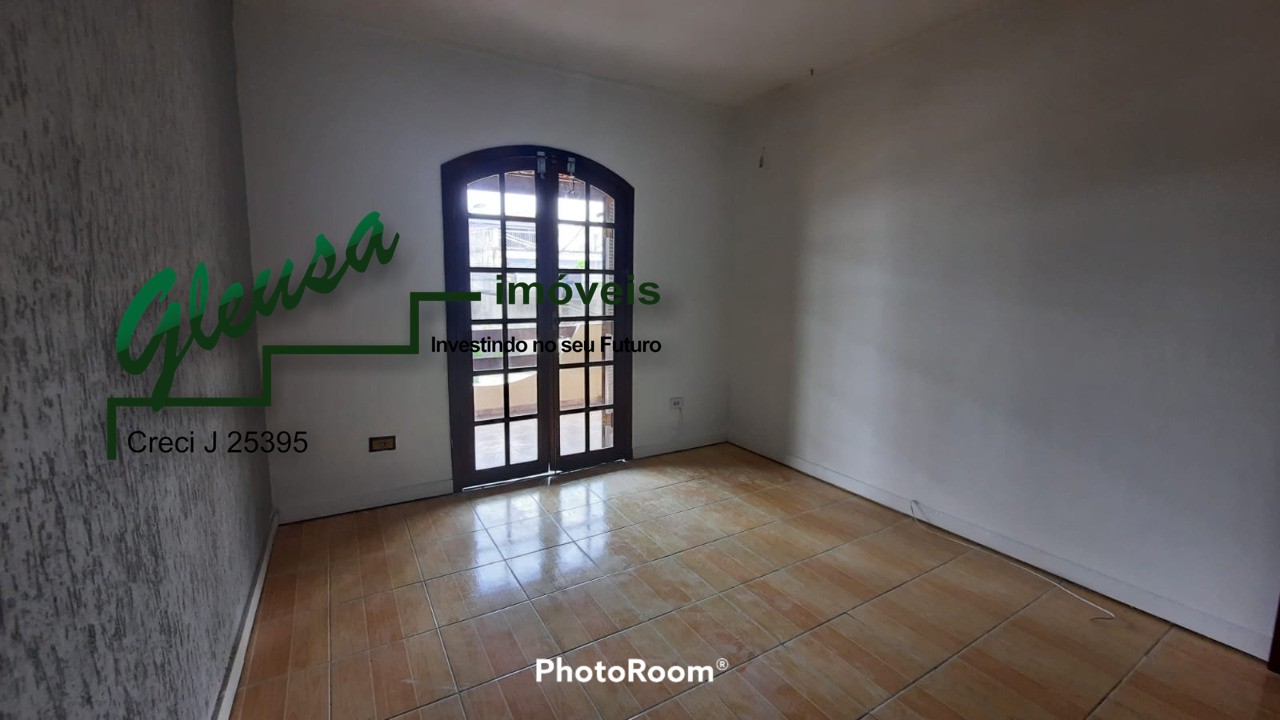 Casa para alugar com 3 quartos, 90m² - Foto 16