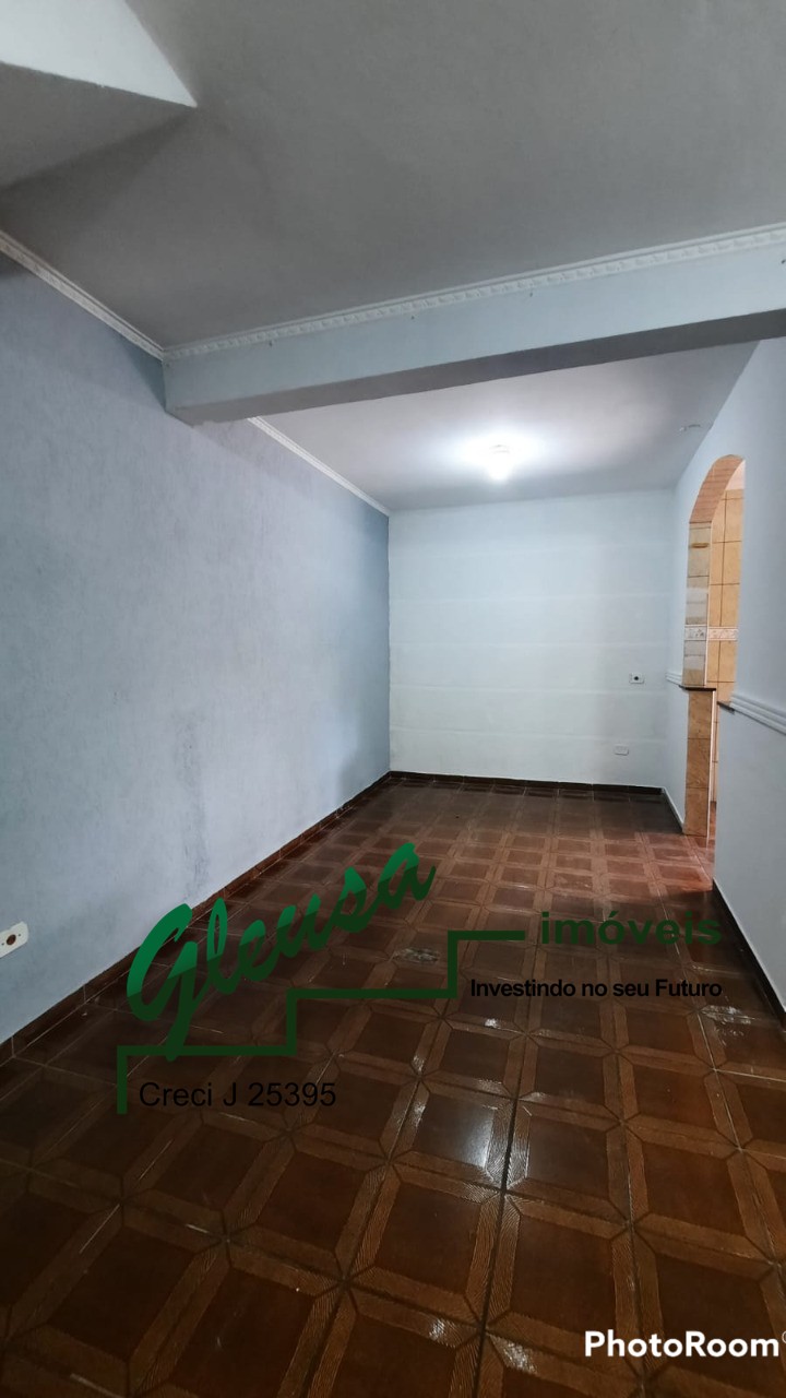 Casa para alugar com 3 quartos, 90m² - Foto 10