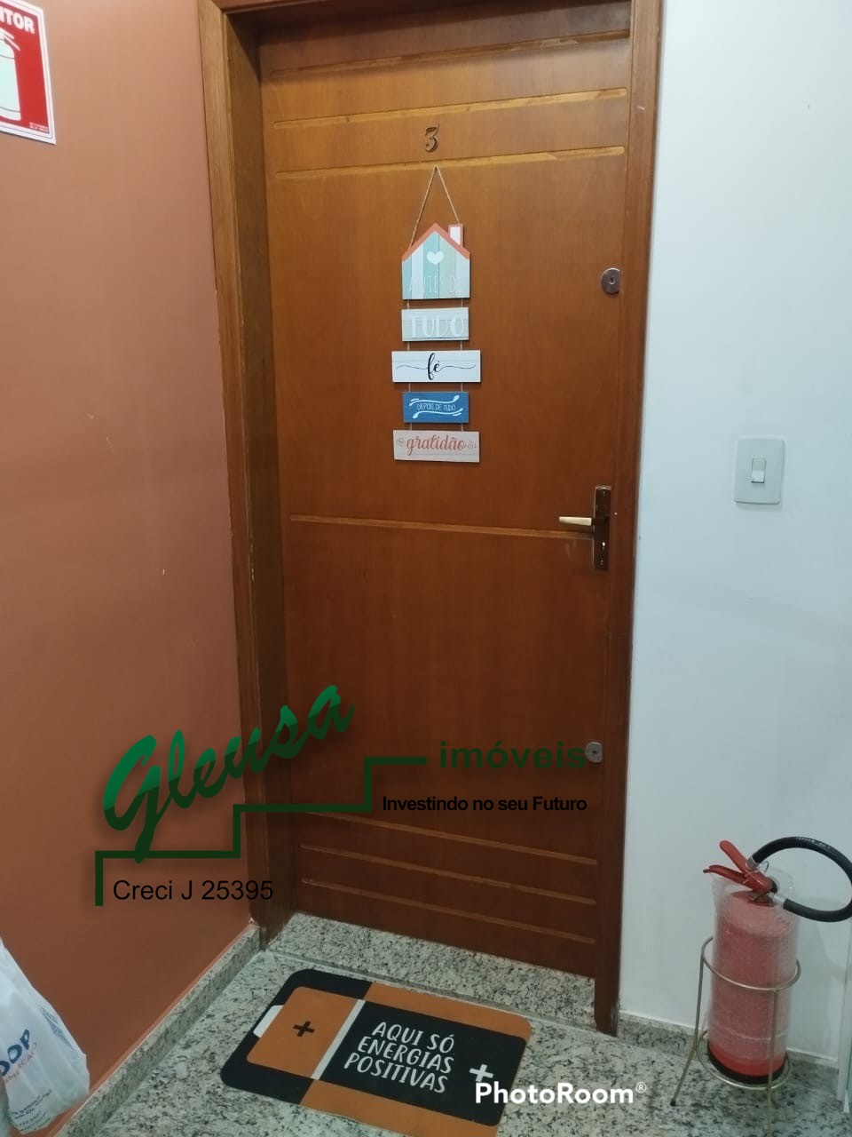 Apartamento à venda com 2 quartos, 91m² - Foto 2