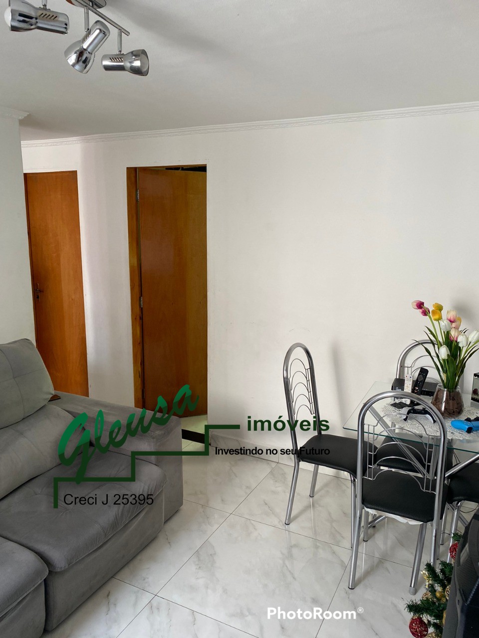 Apartamento à venda com 2 quartos, 50m² - Foto 4