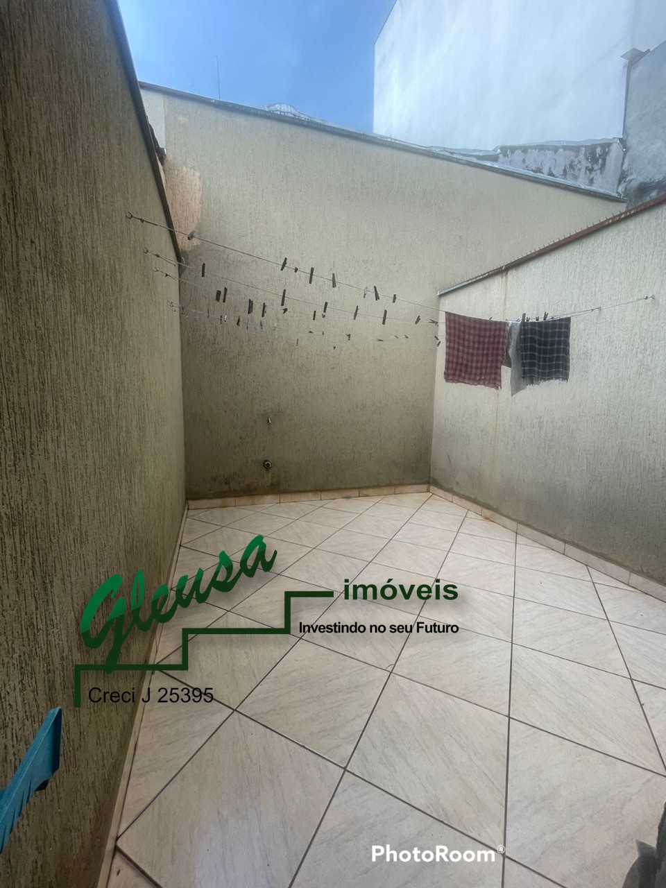 Casa à venda com 3 quartos, 100m² - Foto 21