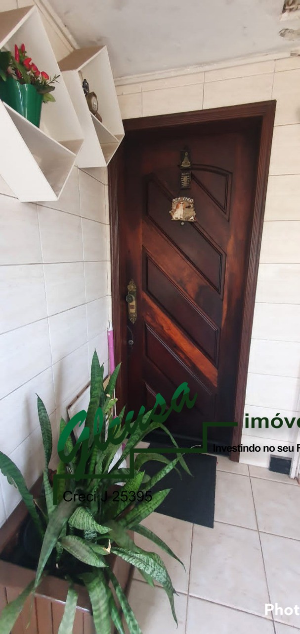 Apartamento à venda com 3 quartos, 56m² - Foto 2