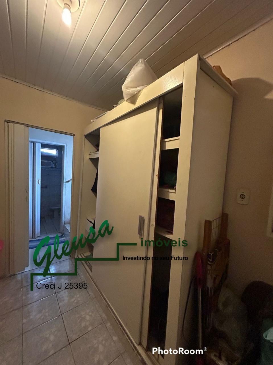 Casa à venda com 6 quartos, 290m² - Foto 25