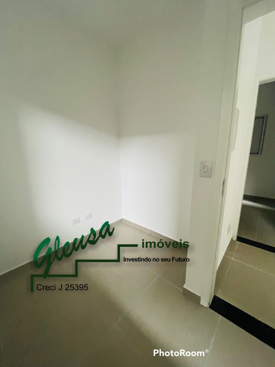 Apartamento à venda com 2 quartos, 38m² - Foto 17