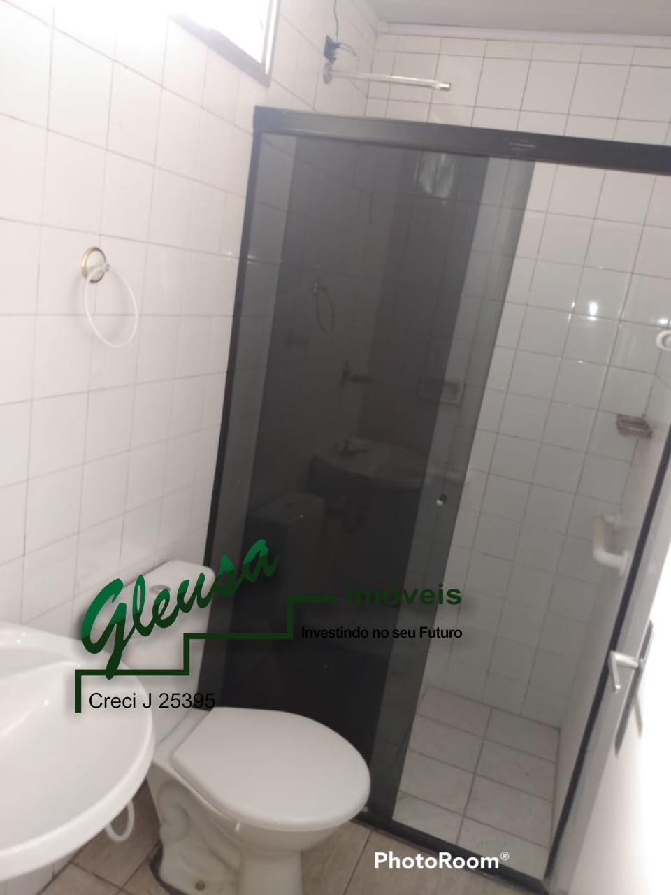 Apartamento à venda com 2 quartos, 64m² - Foto 11