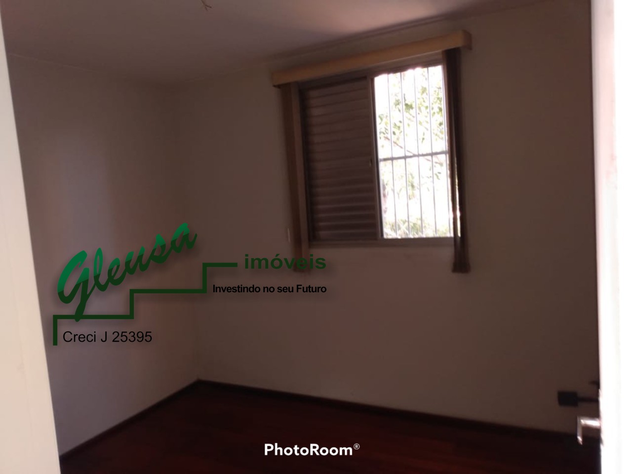 Apartamento à venda com 2 quartos, 64m² - Foto 10