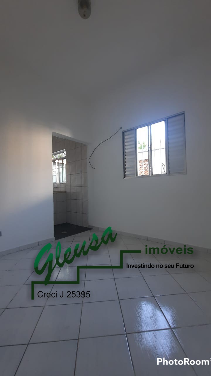 Casa para alugar com 1 quarto, 30m² - Foto 7