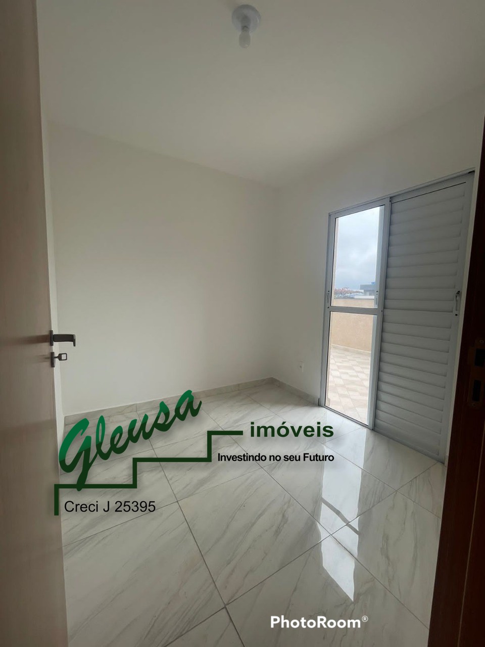 Apartamento à venda com 2 quartos, 41m² - Foto 9