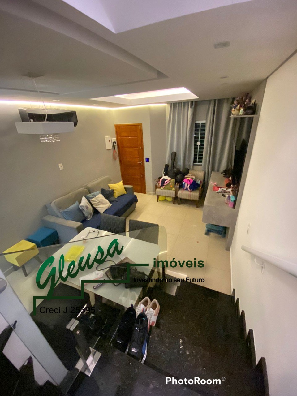 Casa à venda com 2 quartos, 78m² - Foto 6