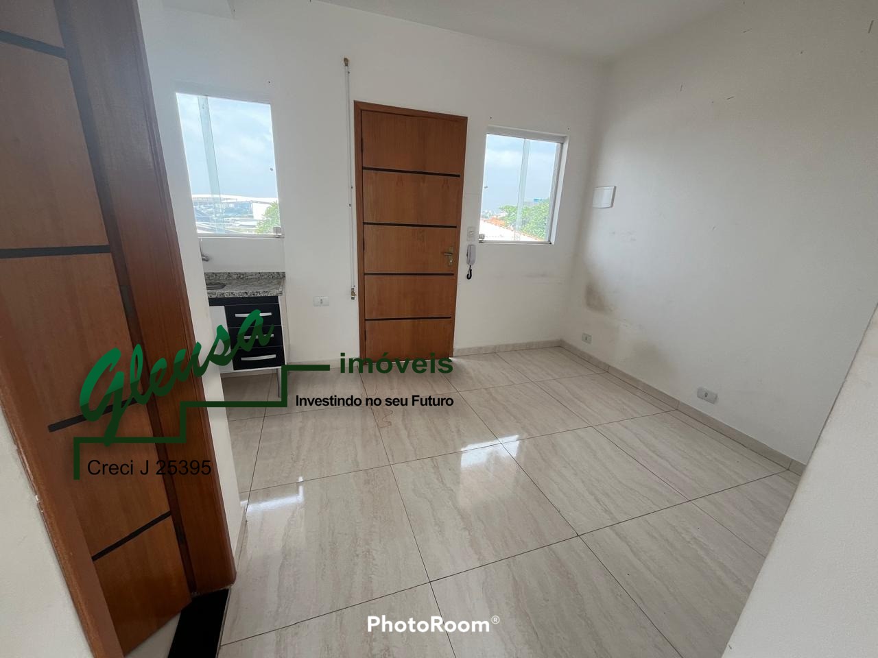 Apartamento à venda com 1 quarto, 27m² - Foto 2