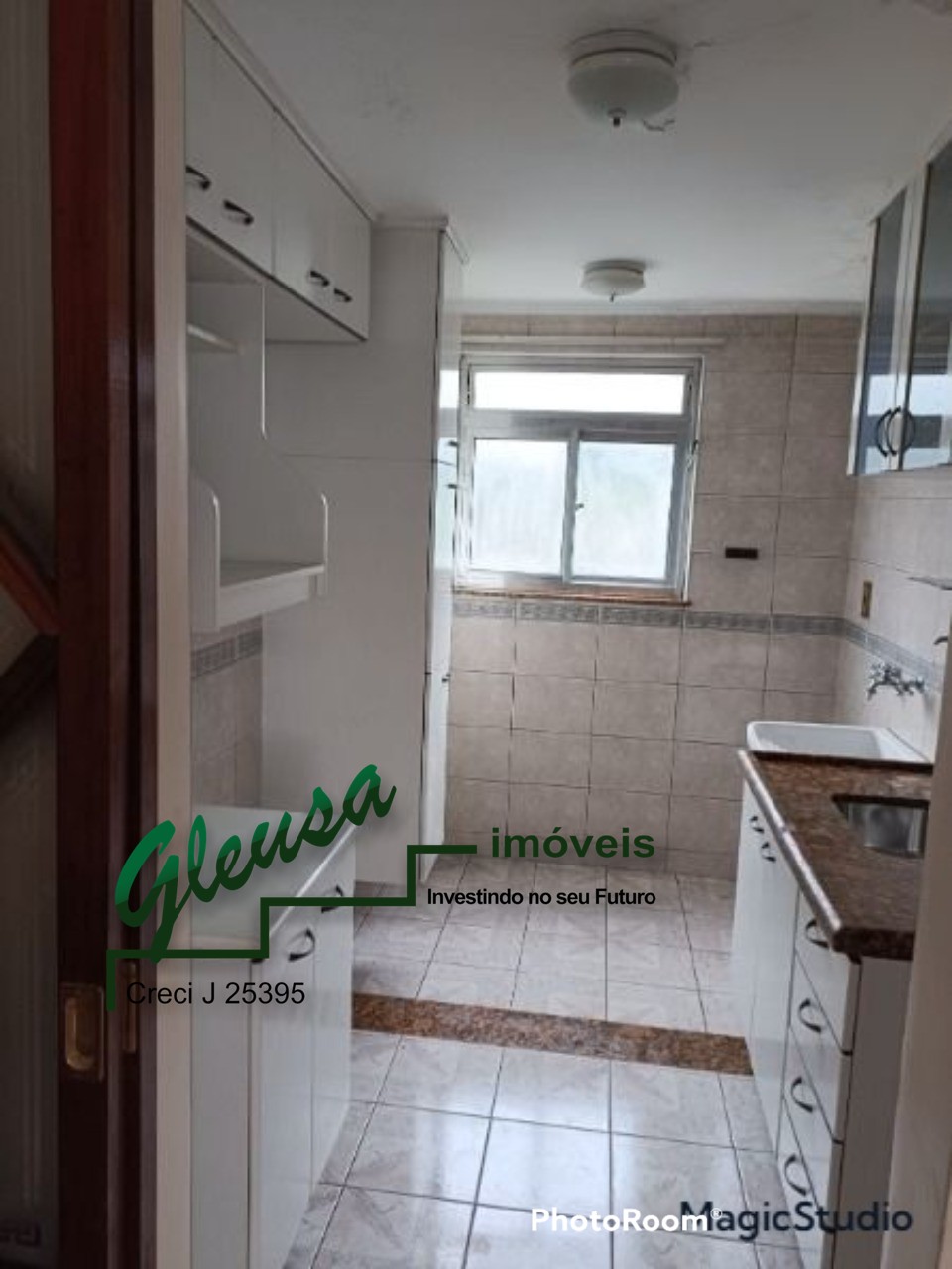 Apartamento à venda com 2 quartos, 43m² - Foto 4