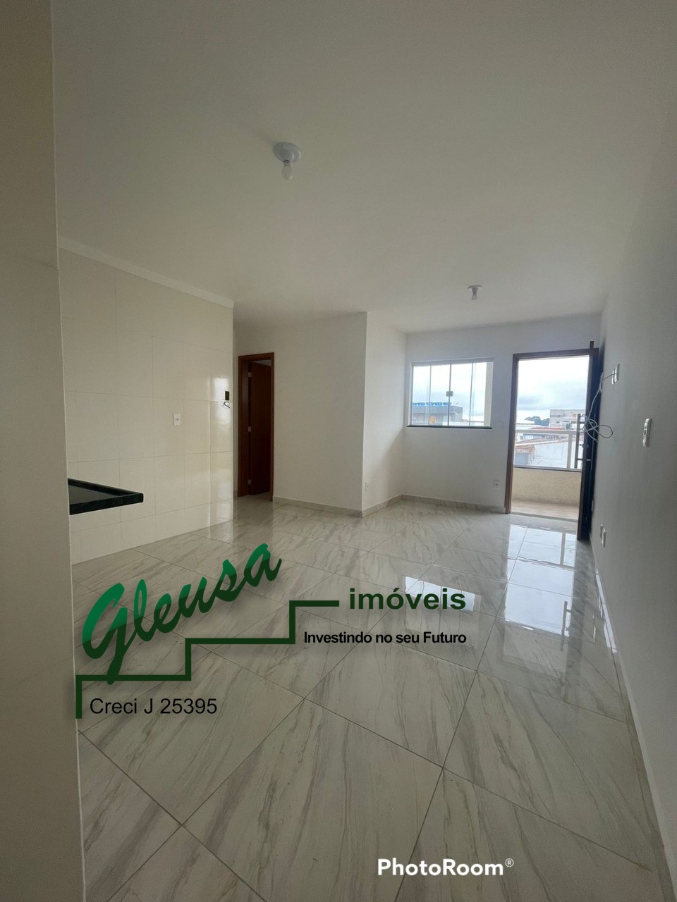 Apartamento à venda com 2 quartos, 41m² - Foto 1