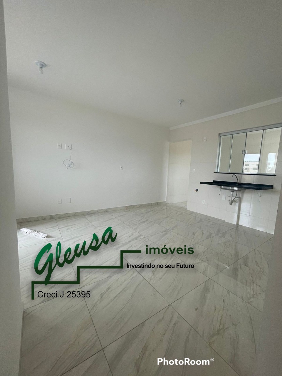 Apartamento à venda com 2 quartos, 41m² - Foto 3