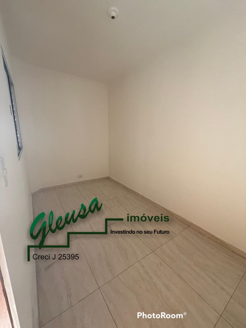 Apartamento à venda com 1 quarto, 27m² - Foto 8