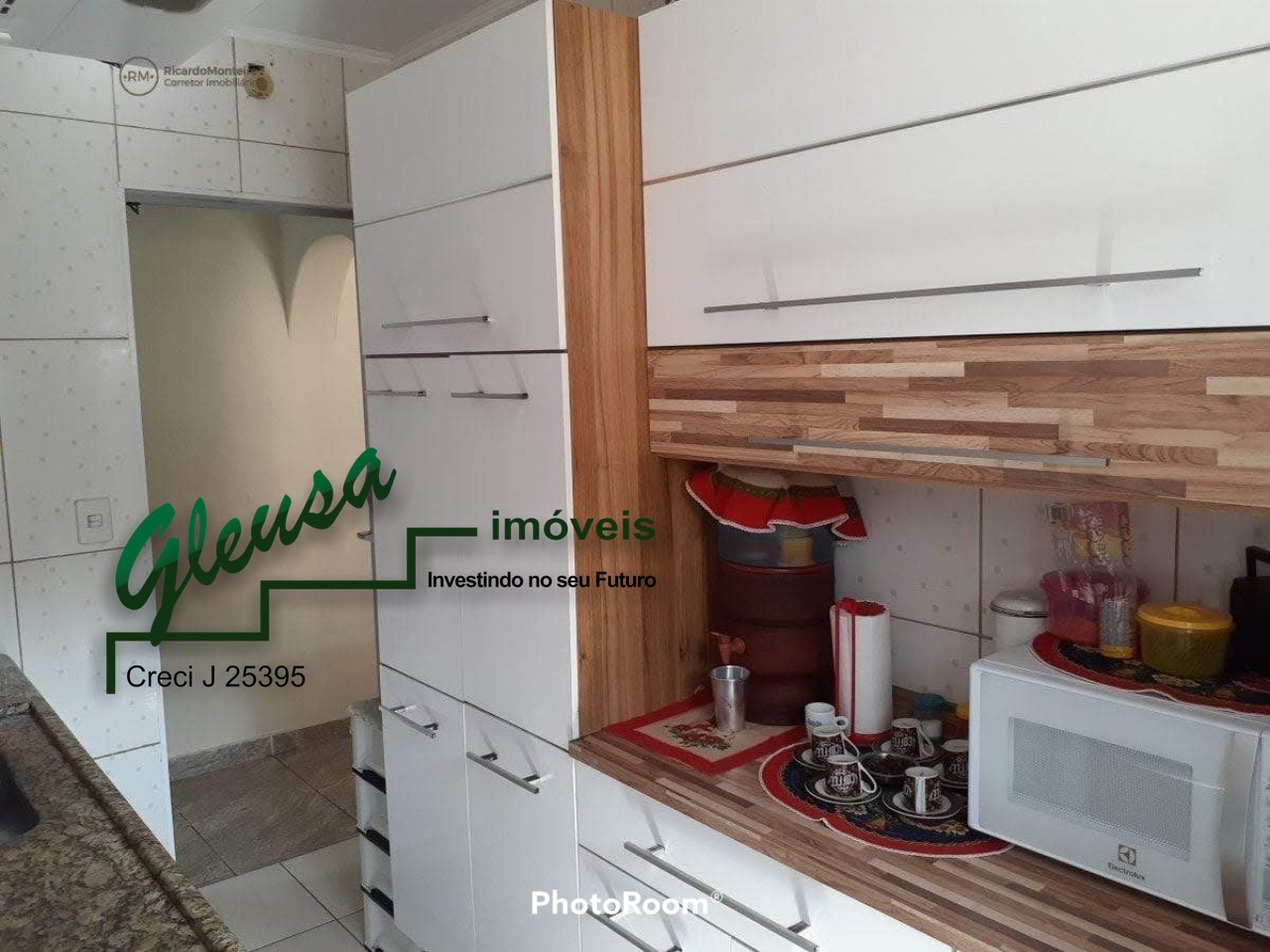 Apartamento à venda com 2 quartos, 69m² - Foto 25