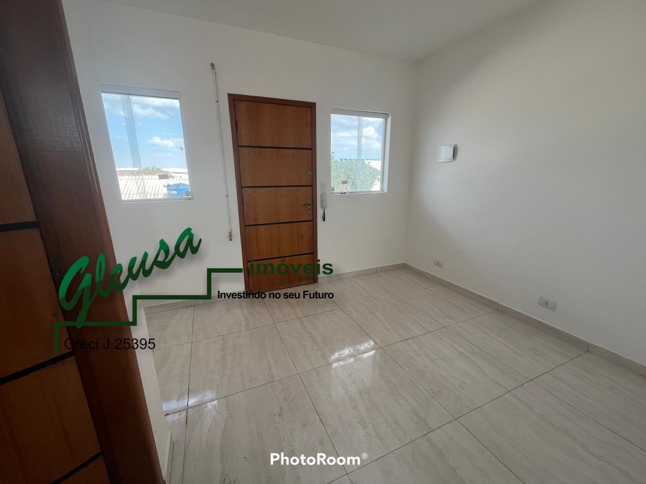 Apartamento à venda com 1 quarto, 27m² - Foto 1