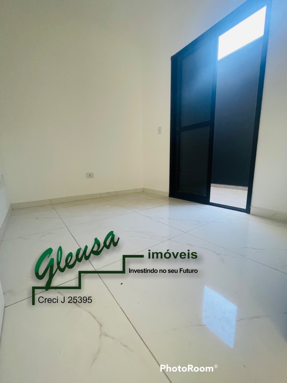 Apartamento à venda com 2 quartos, 30m² - Foto 14