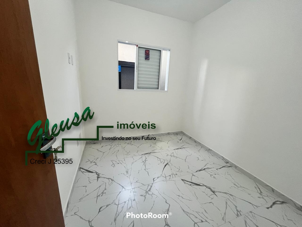 Apartamento à venda com 2 quartos, 35m² - Foto 17