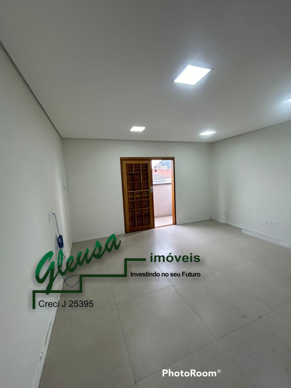 Casa à venda com 3 quartos, 100m² - Foto 47