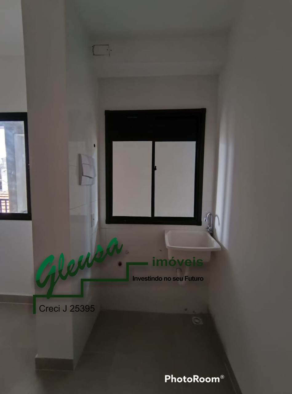 Apartamento à venda com 2 quartos, 35m² - Foto 22