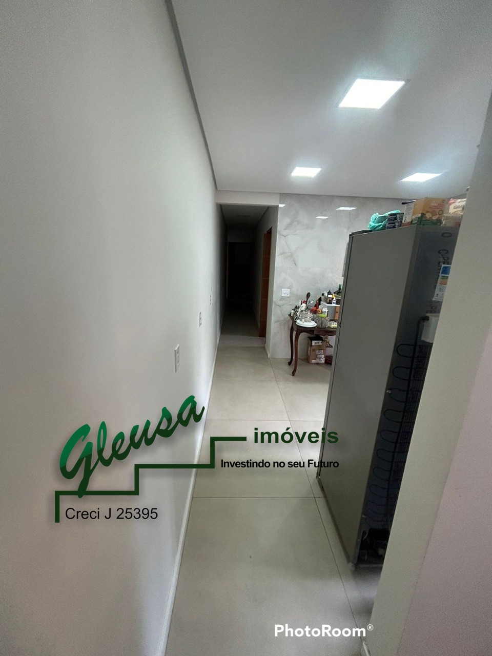 Casa à venda com 3 quartos, 100m² - Foto 12